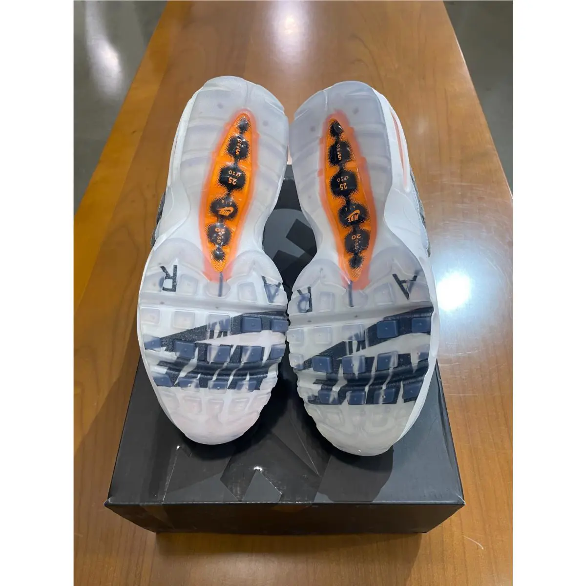 Nike shoes - Nike Air Max 95 - Air Max - Orange 4