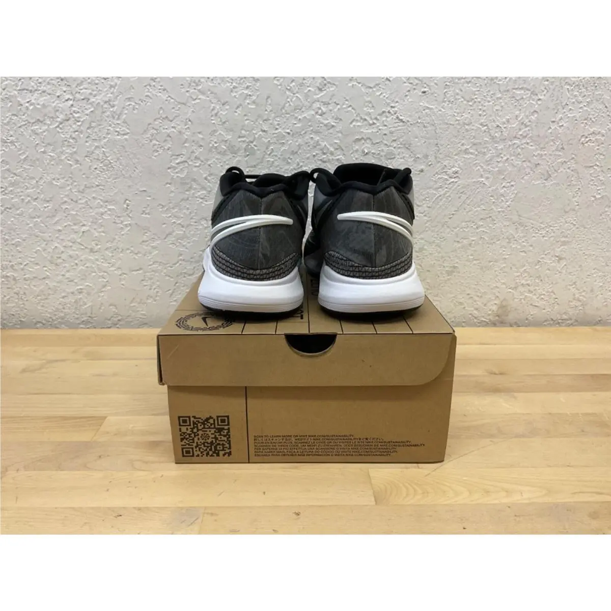 Nike shoes - Nike Kyrie 8 - Kyrie - Black 4