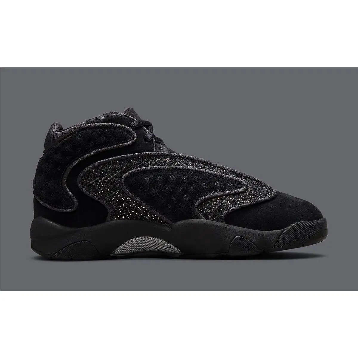 Nike shoes - Jordan OG - DO1850-007 - Black/Black/Metallic Gold (UPC: 195242855768) 4
