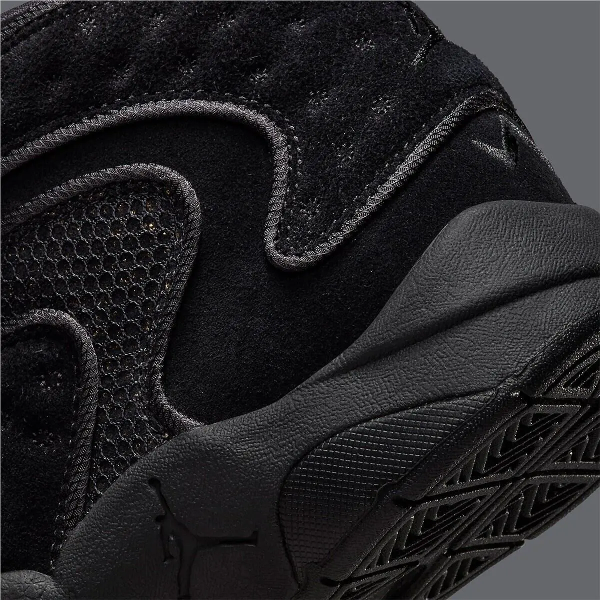 Nike shoes - Jordan OG - DO1850-007 - Black/Black/Metallic Gold (UPC: 195242855768) 7