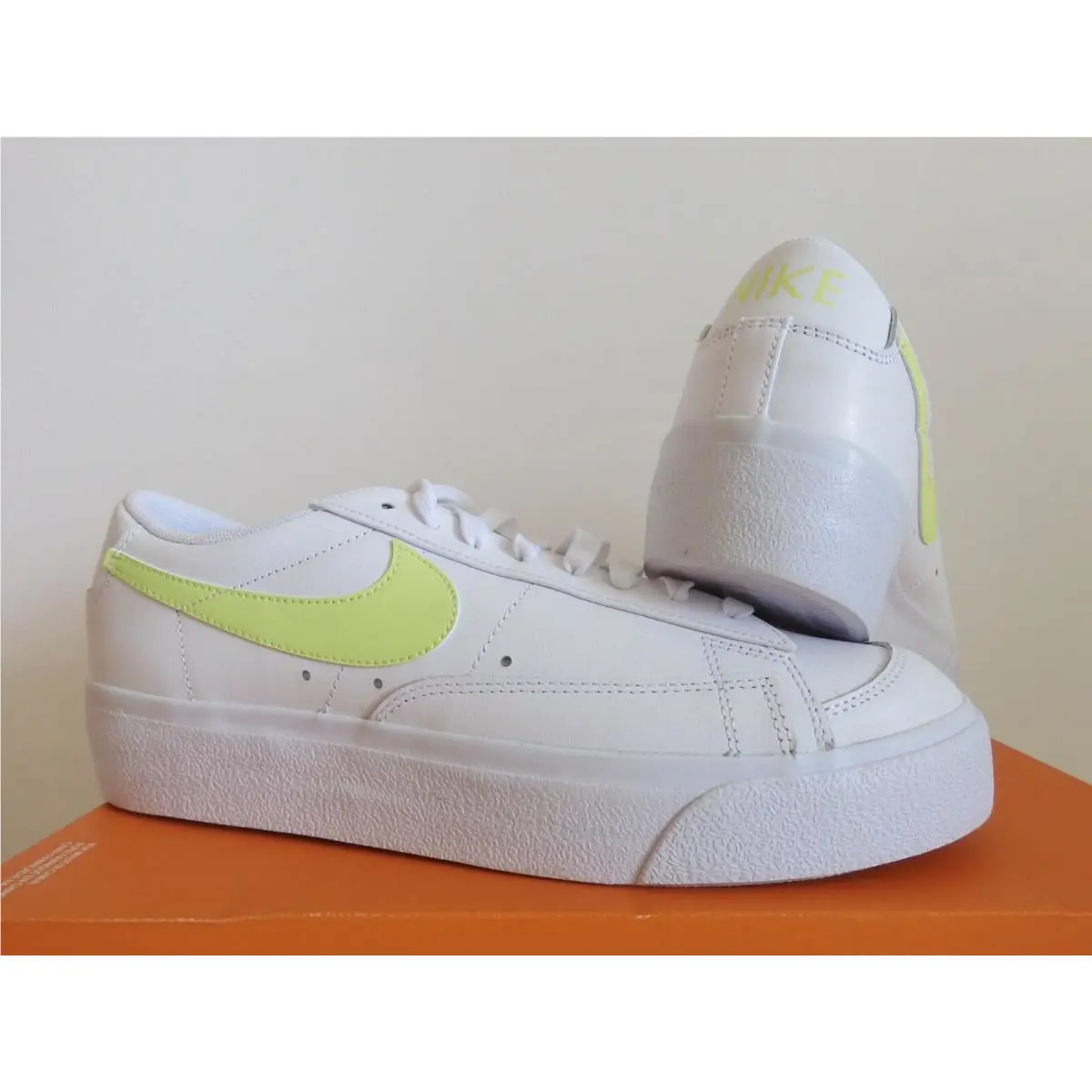 Nike shoes - Nike Blazer - Blazer - White (UPC: 195238105488) 0