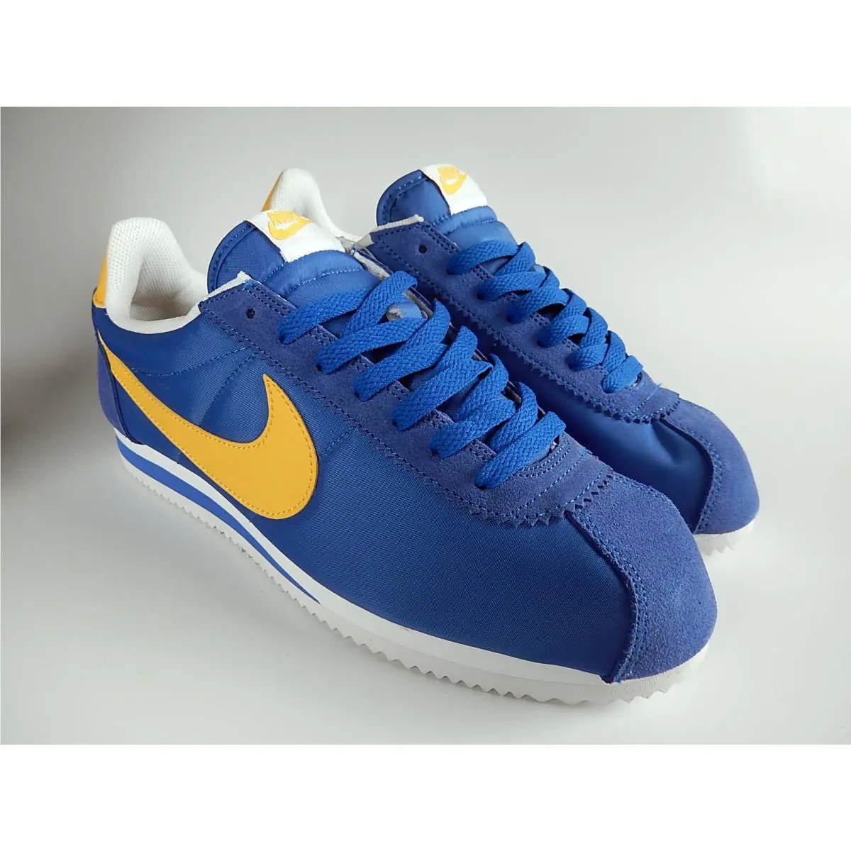 Nike shoes - Nike Classic Cortez Nylon - Classic Cortez Nylon - 807472-471 - Blue 0