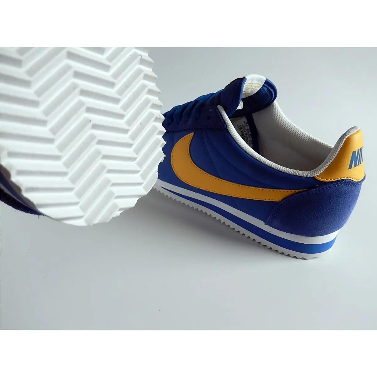 Nike shoes - Nike Classic Cortez Nylon - Classic Cortez Nylon - 807472-471 - Blue 5