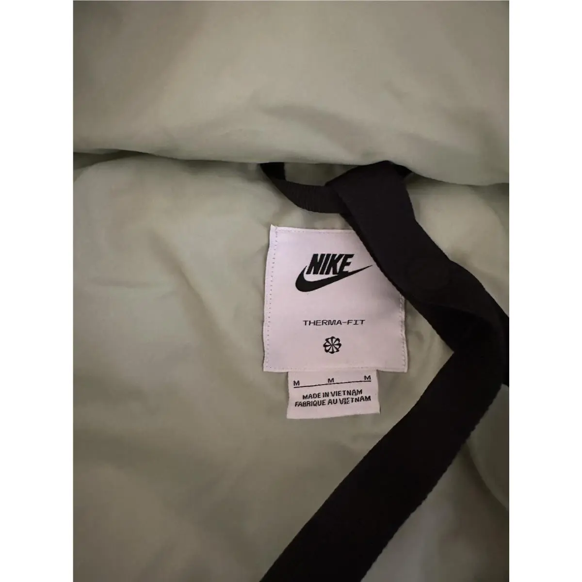 Nike clothing - Mint 12