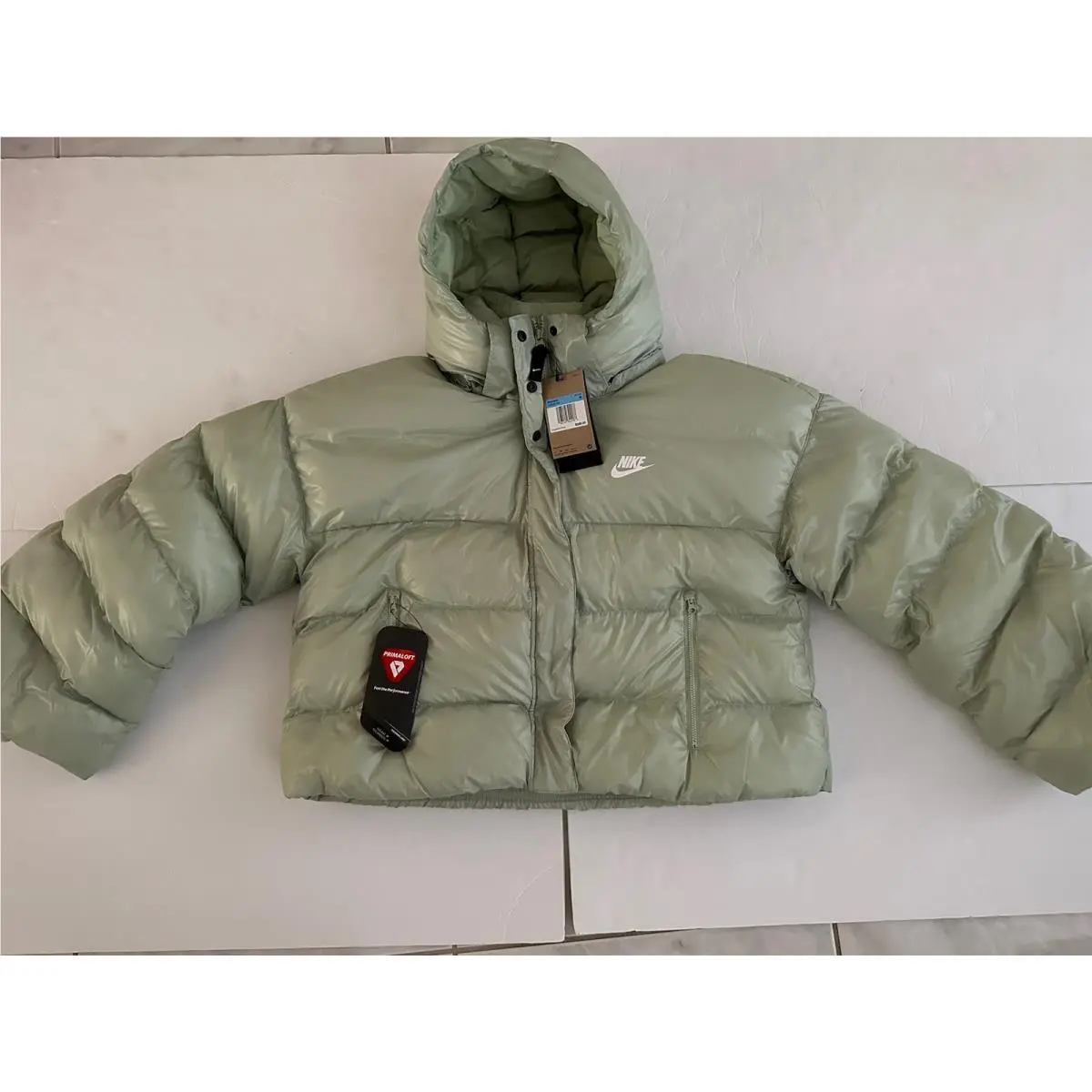 Nike clothing - Mint 7