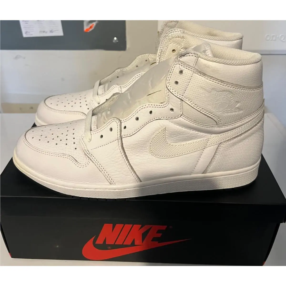 Nike shoes - Air Jordan 1 - Air - 555088-100 - White 2