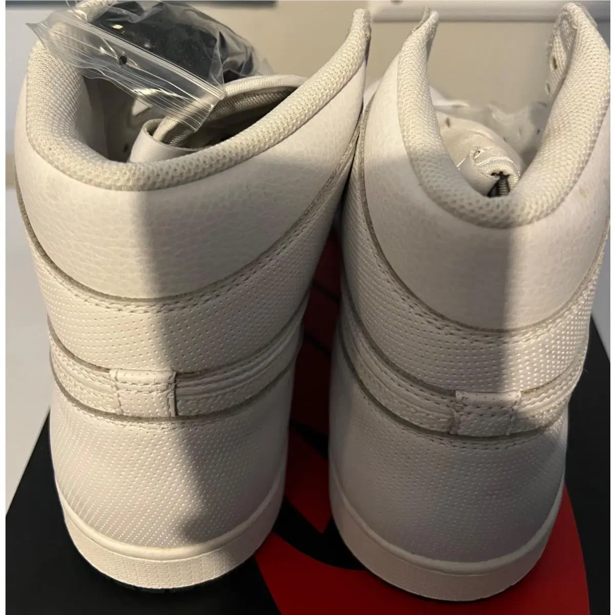 Nike shoes - Air Jordan 1 - Air - 555088-100 - White 1