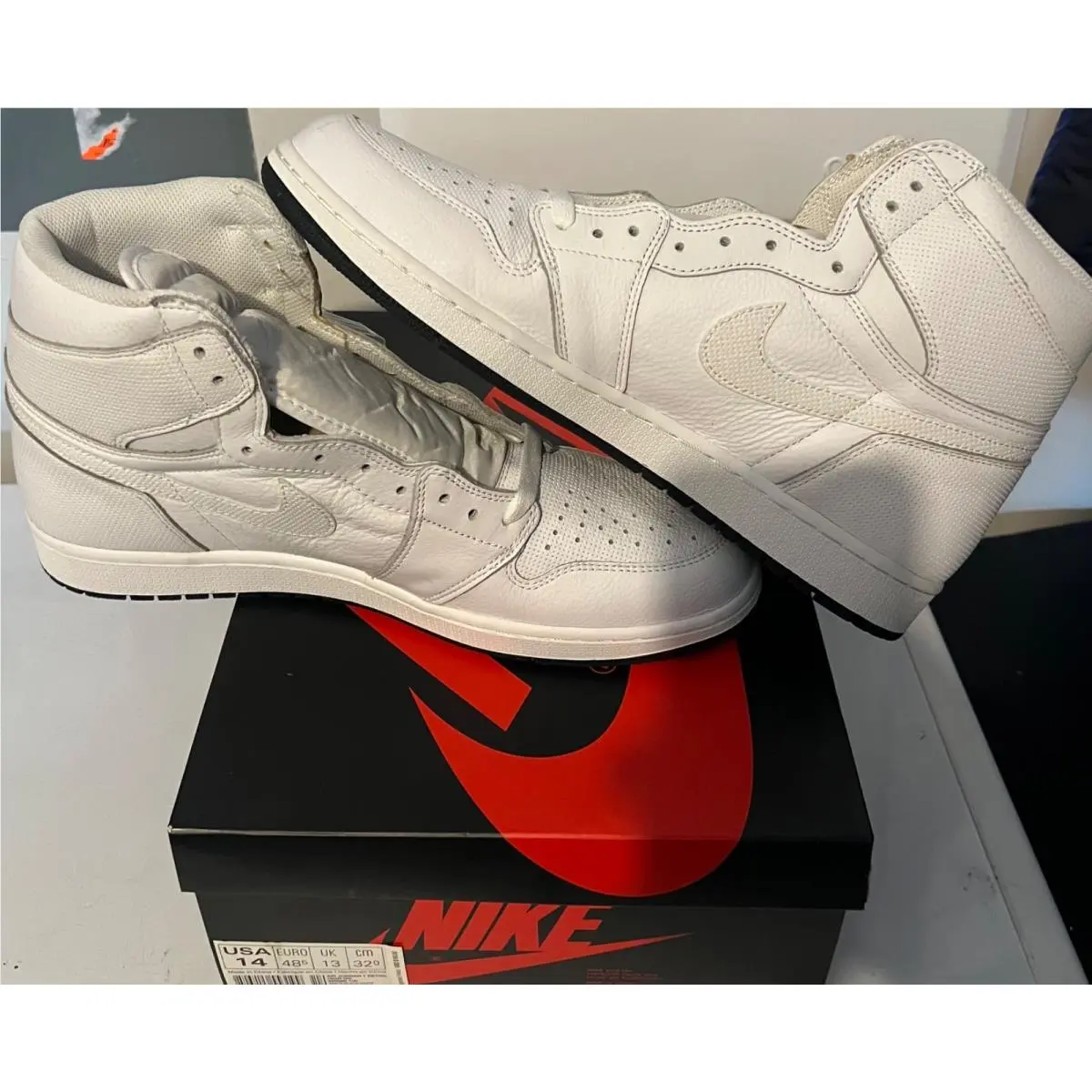 Nike shoes - Air Jordan 1 - Air - 555088-100 - White 4