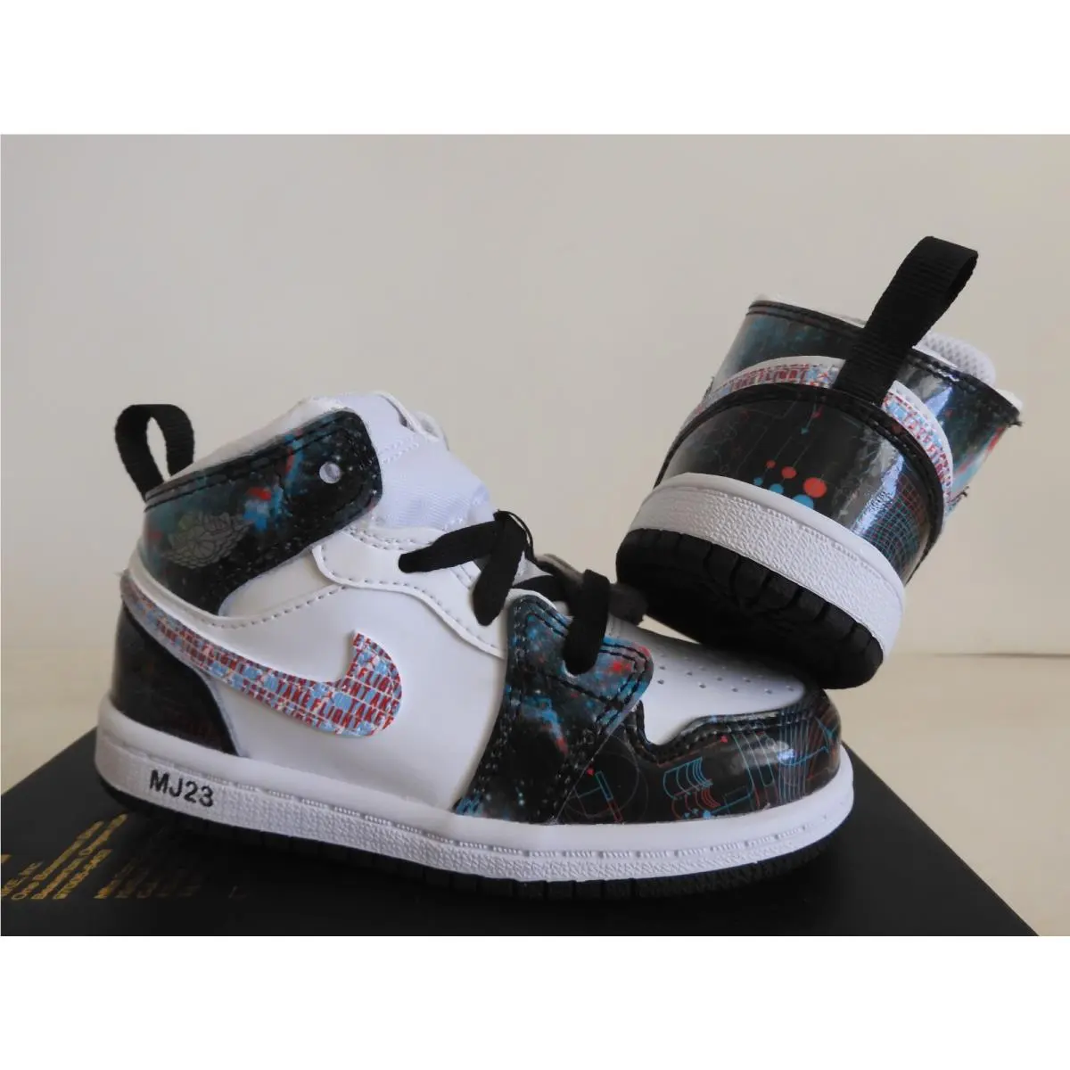 Nike shoes - Air Jordan 1 Mid - Air Mid - White (UPC: 194501079211) 0