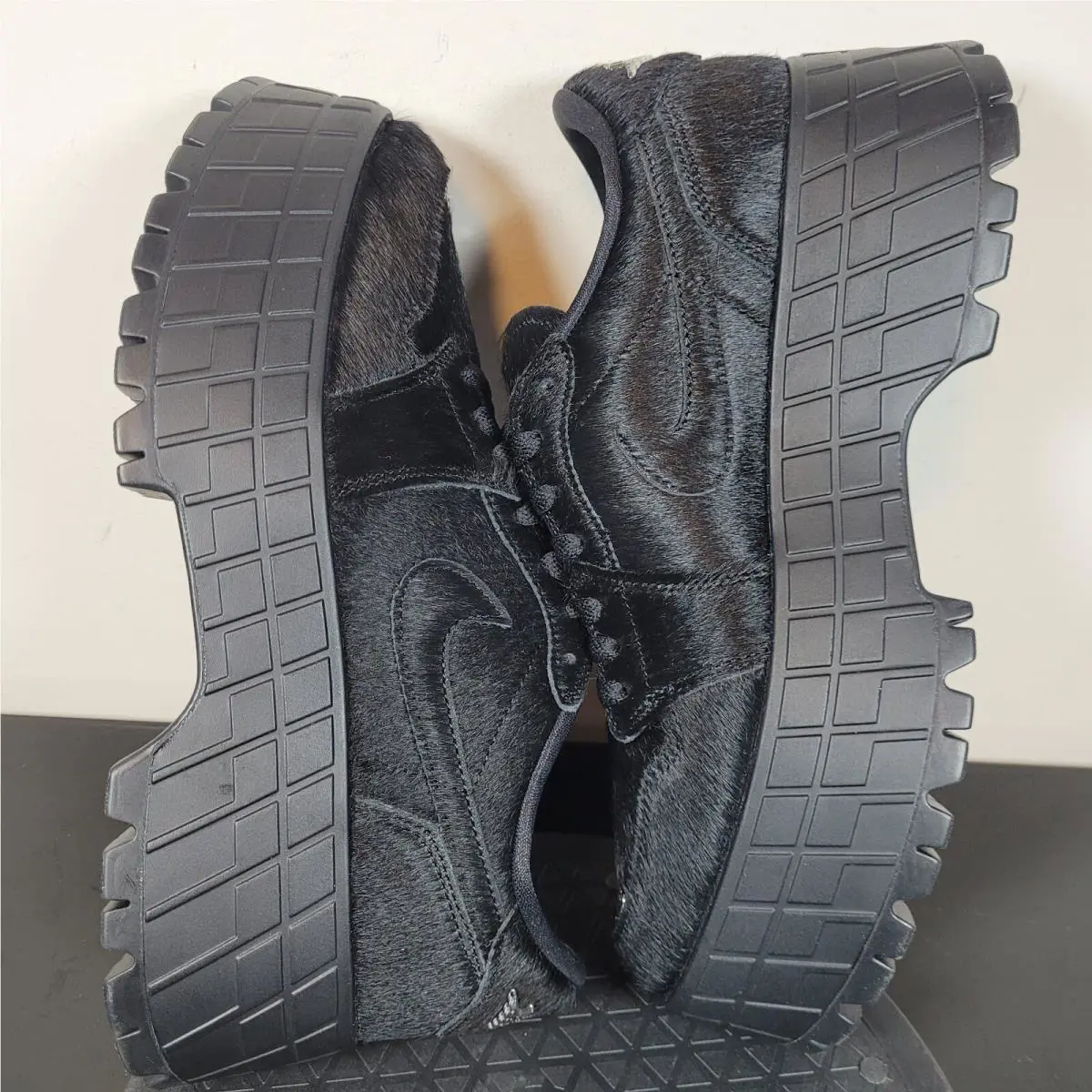Nike shoes - Nike Air Jordan 1 Brooklyn Low - IB7210 006 - Black 2
