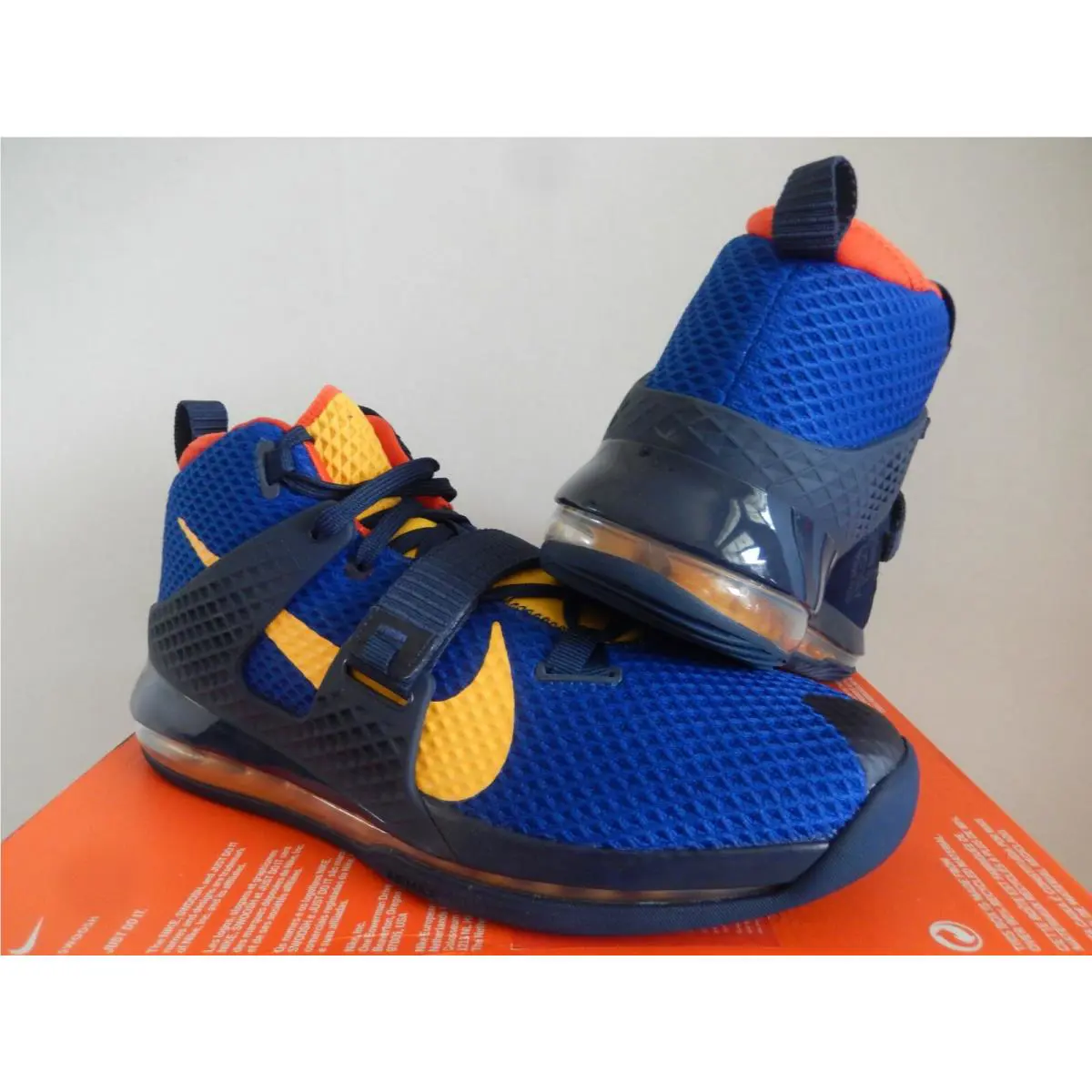 Nike shoes - Nike Air Force Max - Air Force Max - Blue (UPC: 193153621533) 0