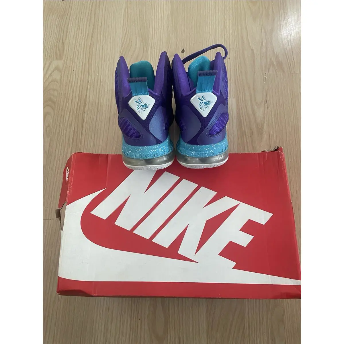 Nike shoes - Multicolor 1