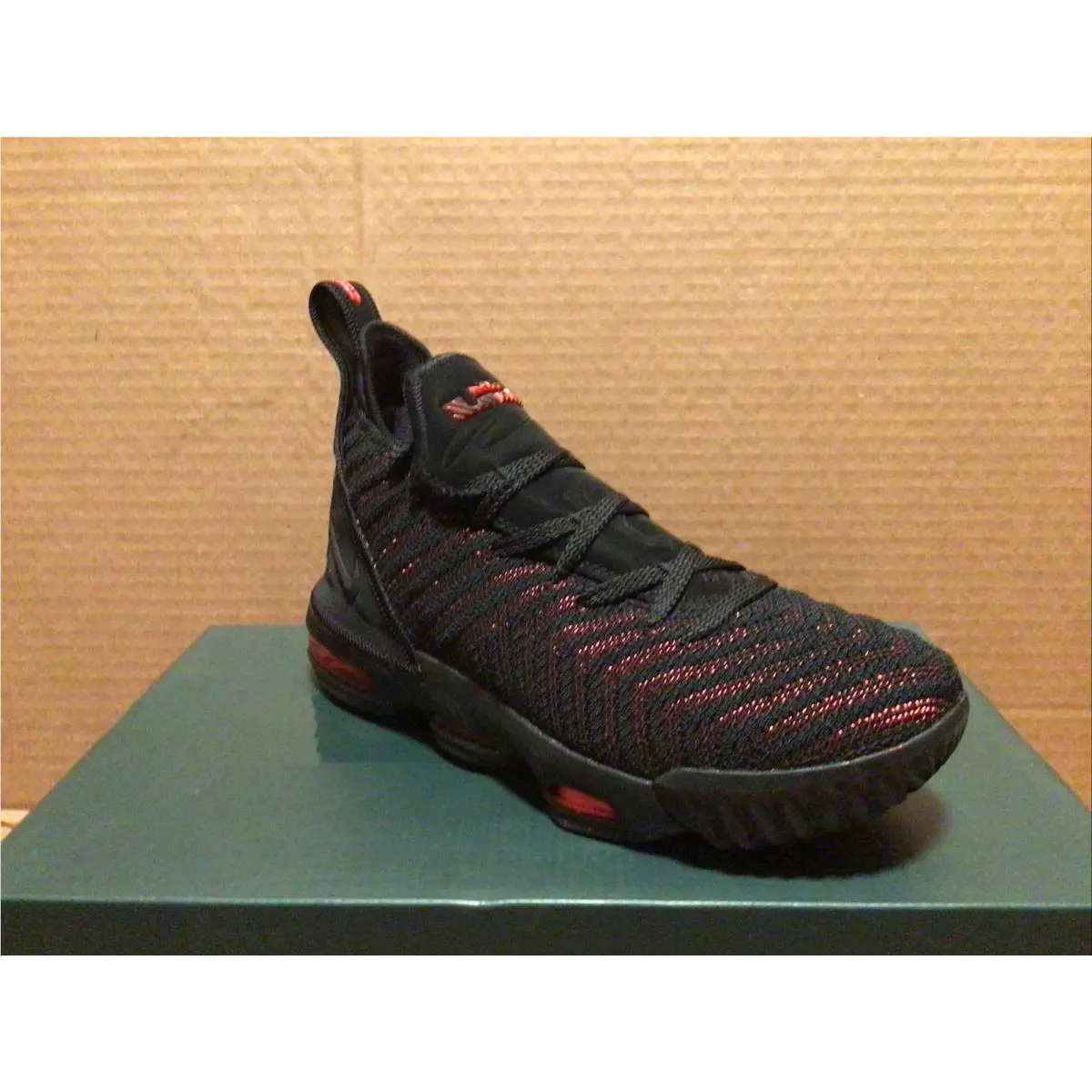 Nike shoes - Nike LeBron 16 - LeBron - Black 3
