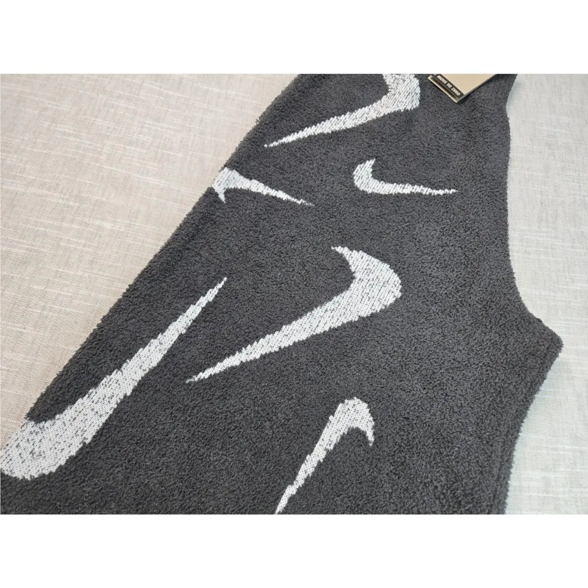 Nike clothing - FD4288-254 - FD4288-254 - Gray White 1