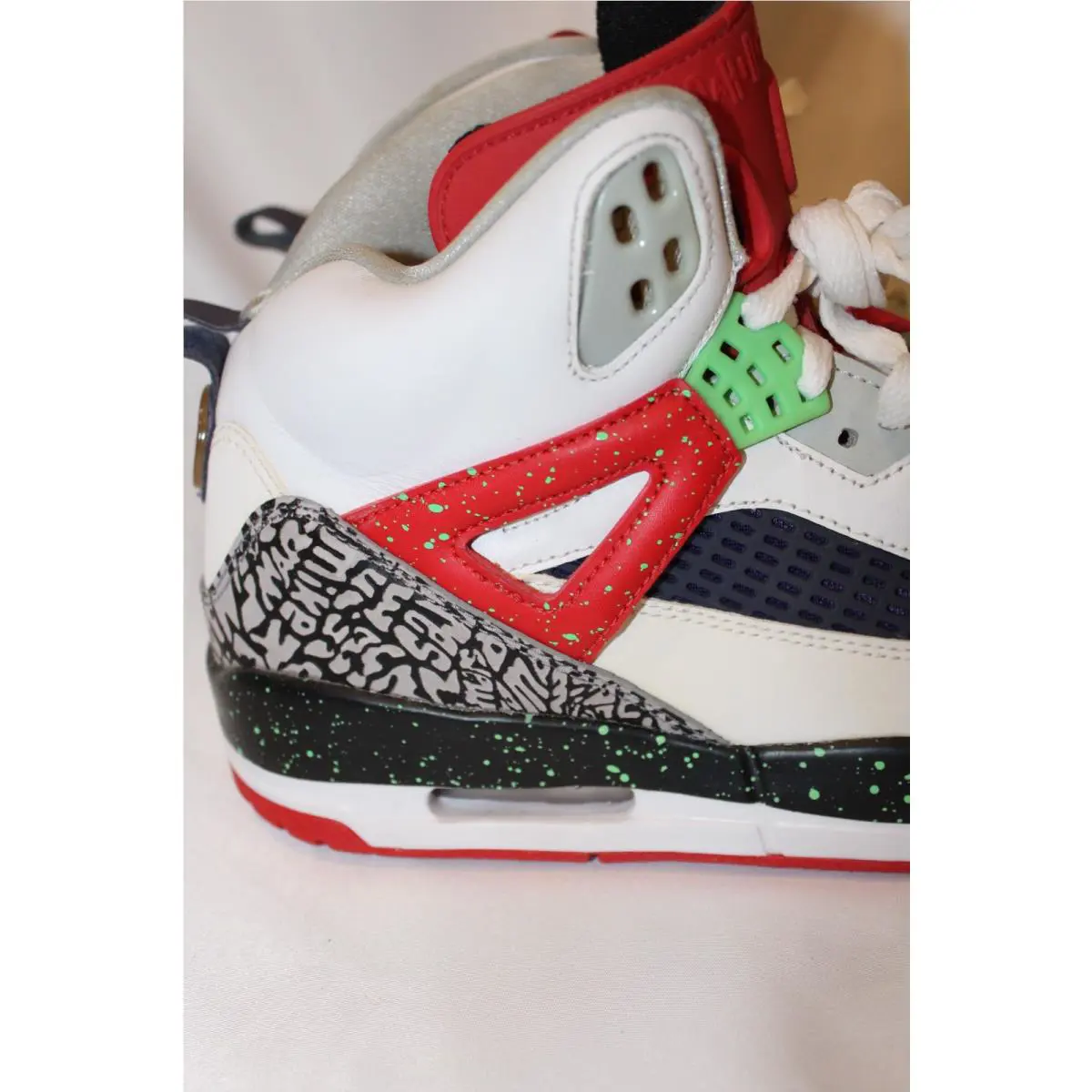 Nike shoes - Air Jordan Spizike - Air Spizike - White/Red/Cement 2