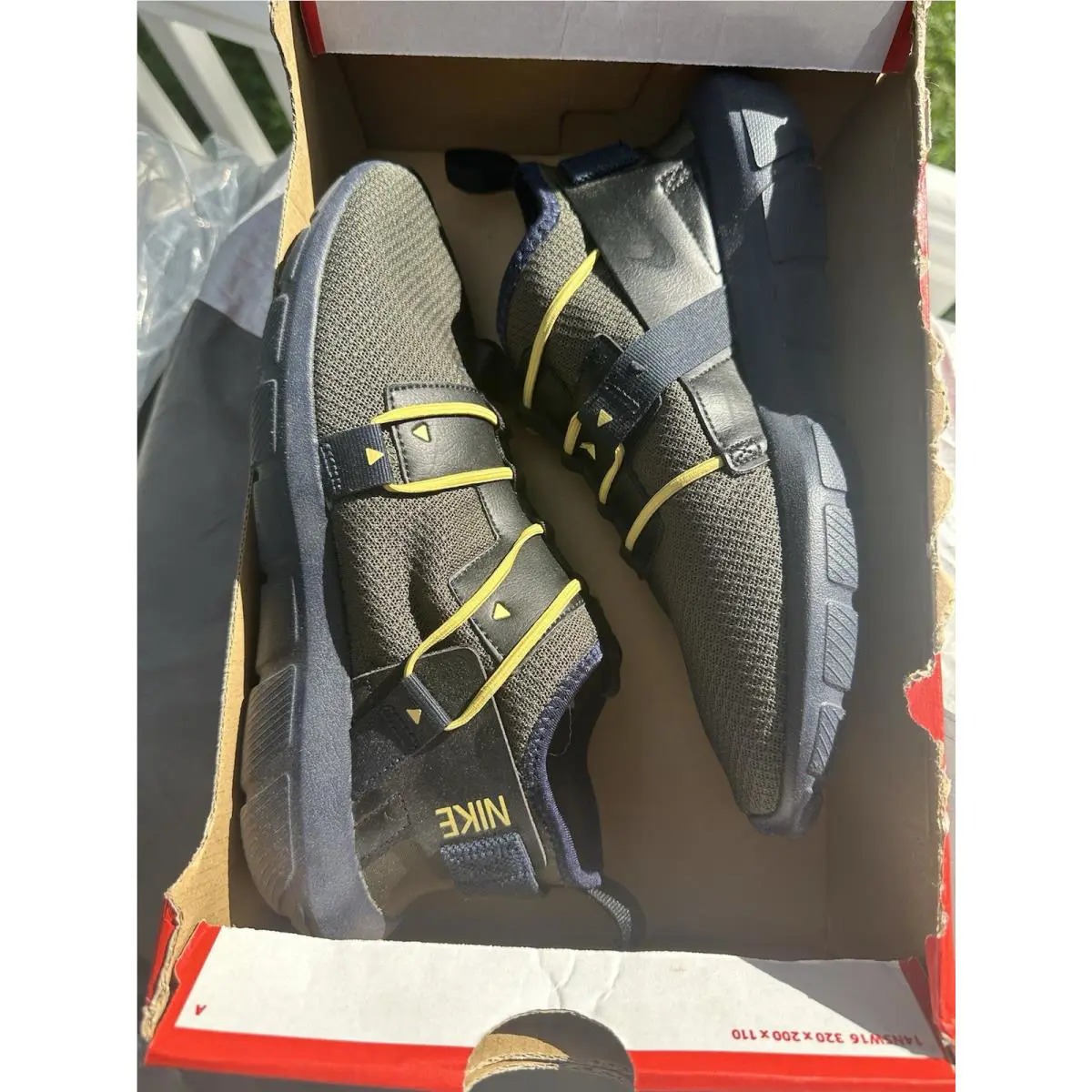 Nike shoes - Vortak - Vortak - AA2194301 - Green (UPC: 00887225440275) 1