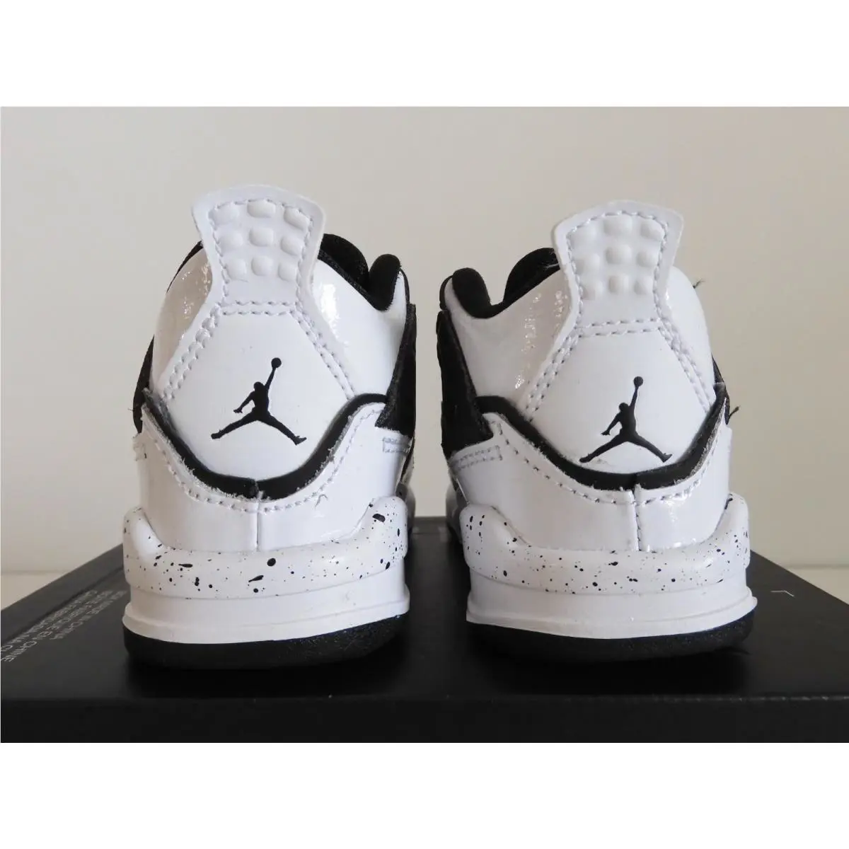 Nike shoes - Air Jordan 4 - Air - White (UPC: 195238787486) 2