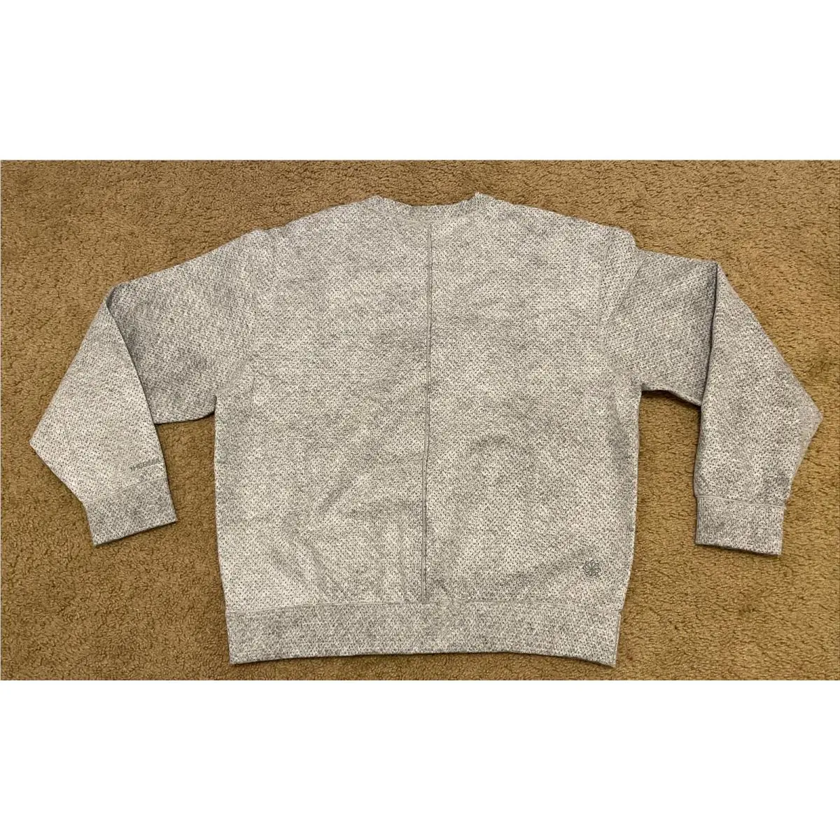 Nike clothing - Grey (UPC: 0196147188517) 3