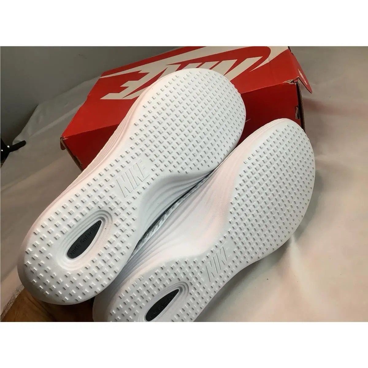Nike shoes - Nike Solarsoft Moccasin - Solarsoft Moccasin - 555301-100 - White 2