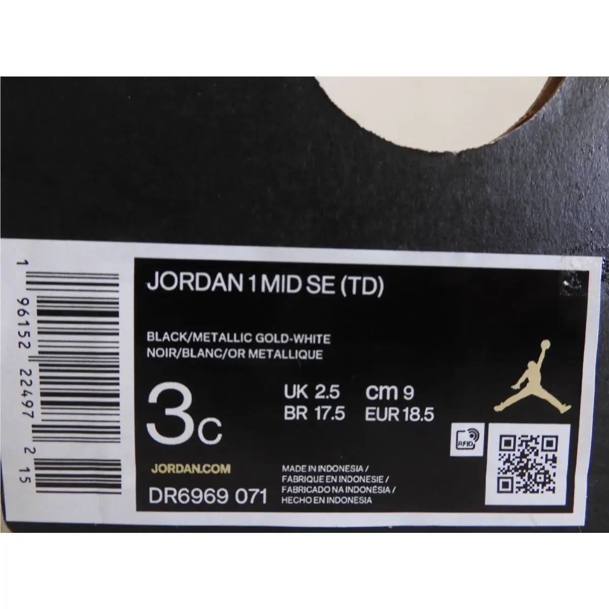 Nike shoes - Air Jordan 1 Mid - Air Mid - Black (UPC: 196152224972) 3