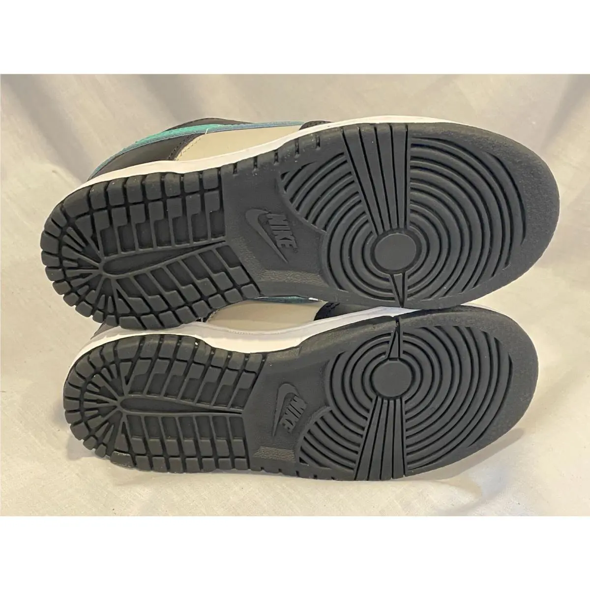 Nike shoes - Multicolor (UPC: 194957394753) 5