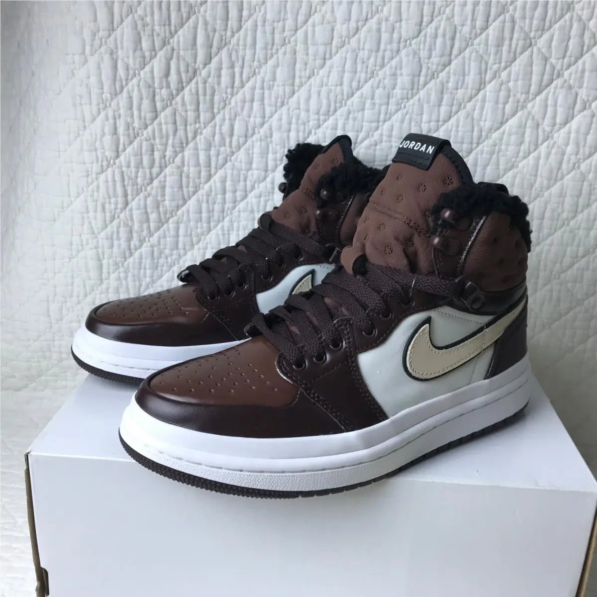 Nike shoes - Nike Air Jordan 1 - Air - DC7723-200 - Brow Basalt / Oatmeal 5