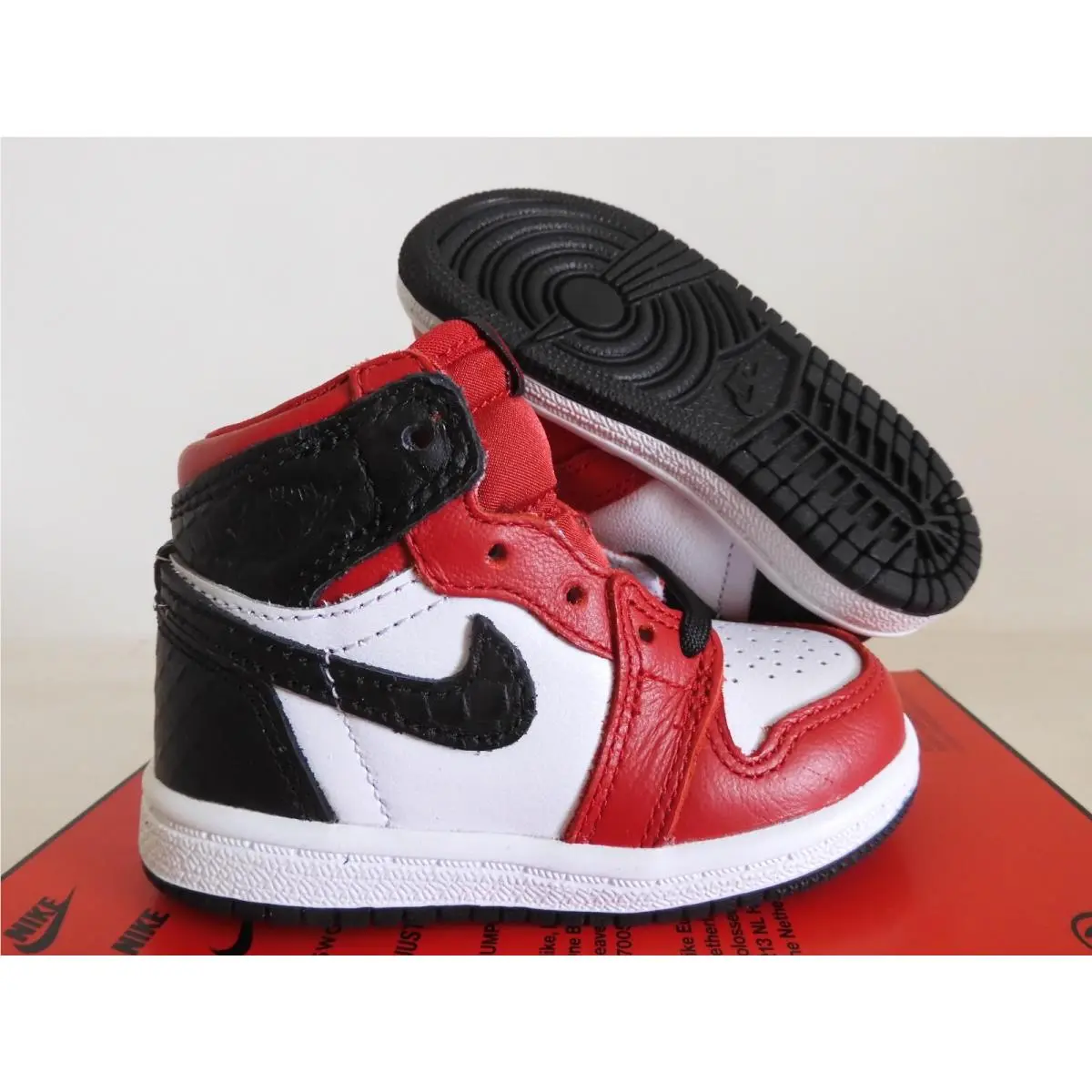 Nike Air Jordan 1 High Retro Og Td Gym Red-black-white Sz 5c CU0450-601