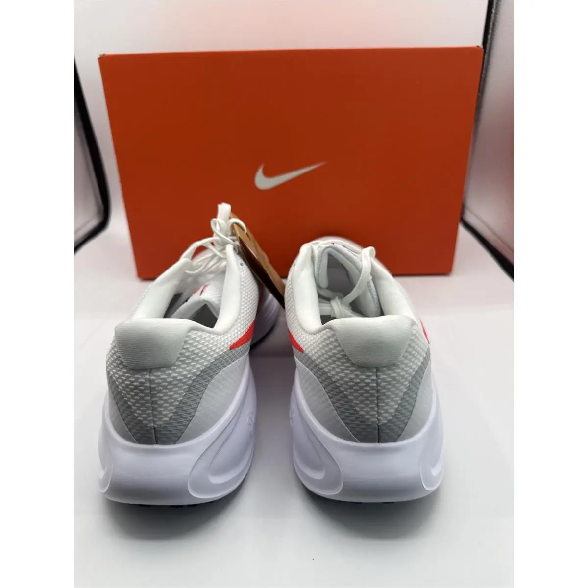 Nike shoes - Nike Revolution 8 - Revolution - HJ9198-102 - White 3