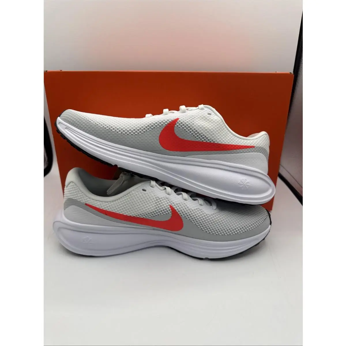 Nike shoes - Nike Revolution 8 - Revolution - HJ9198-102 - White 4