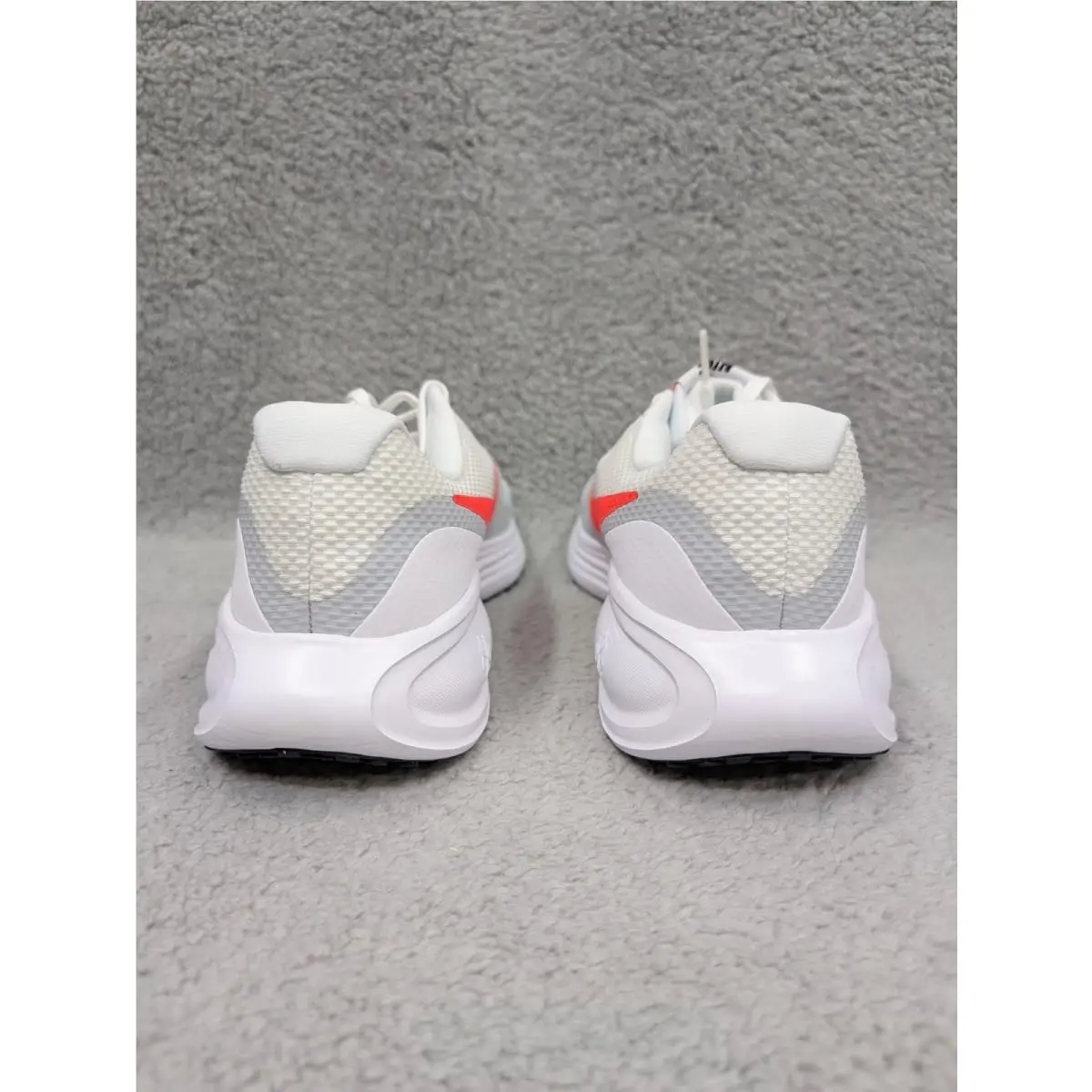 Nike shoes - Nike Revolution - Revolution - HJ9198 102 - White 4