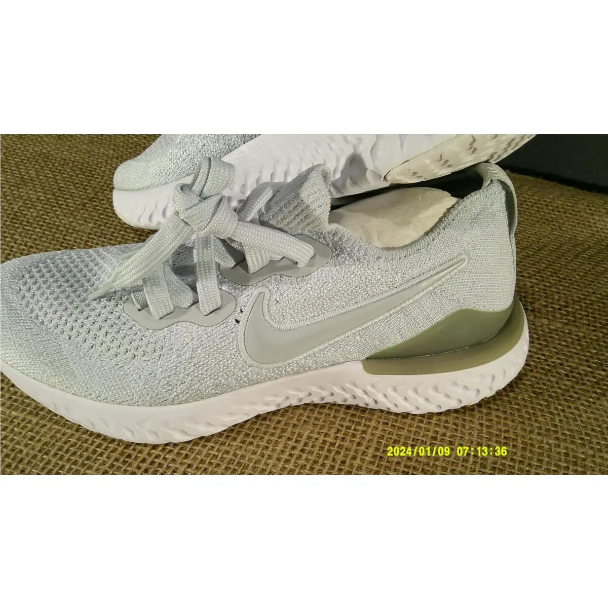 Nike shoes - Nike Epic React - Epic React - BQ8927-004 - Gray 1
