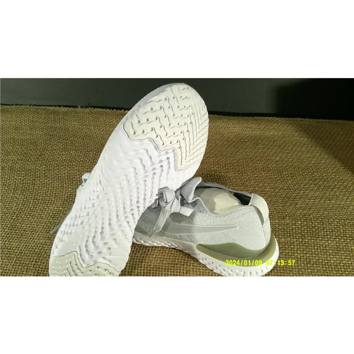 Nike shoes - Nike Epic React - Epic React - BQ8927-004 - Gray 2