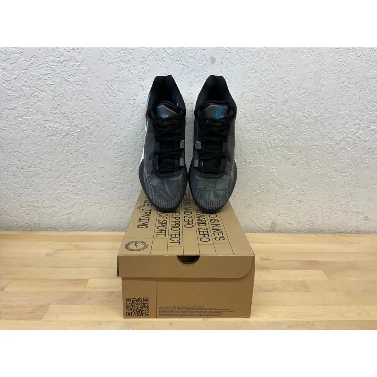 Nike shoes - Nike Kyrie 8 - Kyrie - Black 2