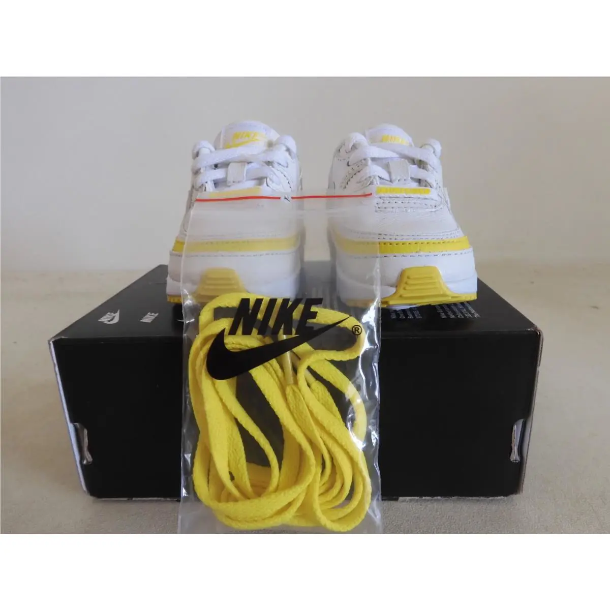 Nike shoes - Nike Air Max 90 - Air Max - White (UPC: 193656235503) 2