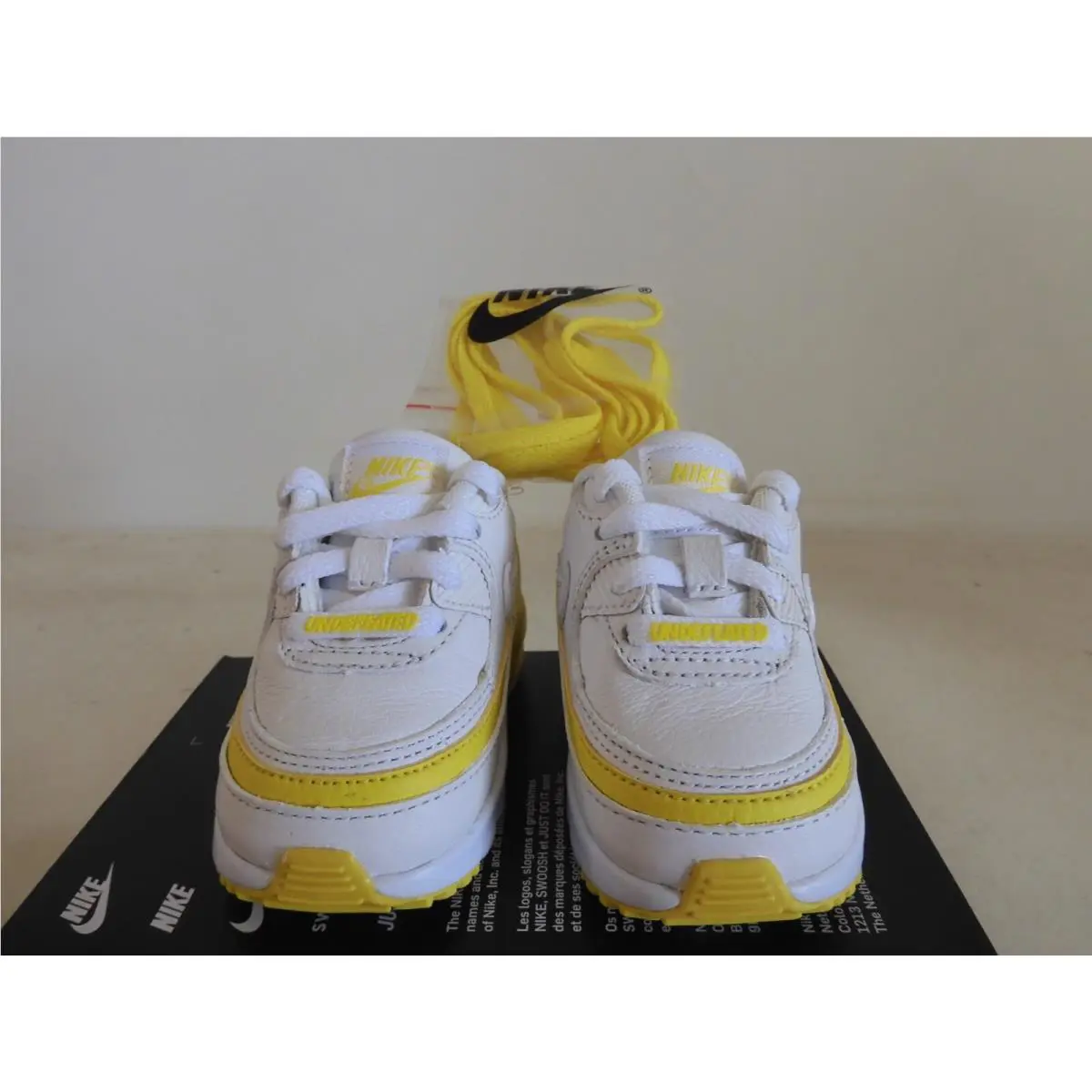 Nike shoes - Nike Air Max 90 - Air Max - White (UPC: 193656235503) 3