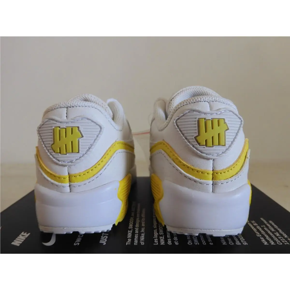Nike shoes - Nike Air Max 90 - Air Max - White (UPC: 193656235503) 4
