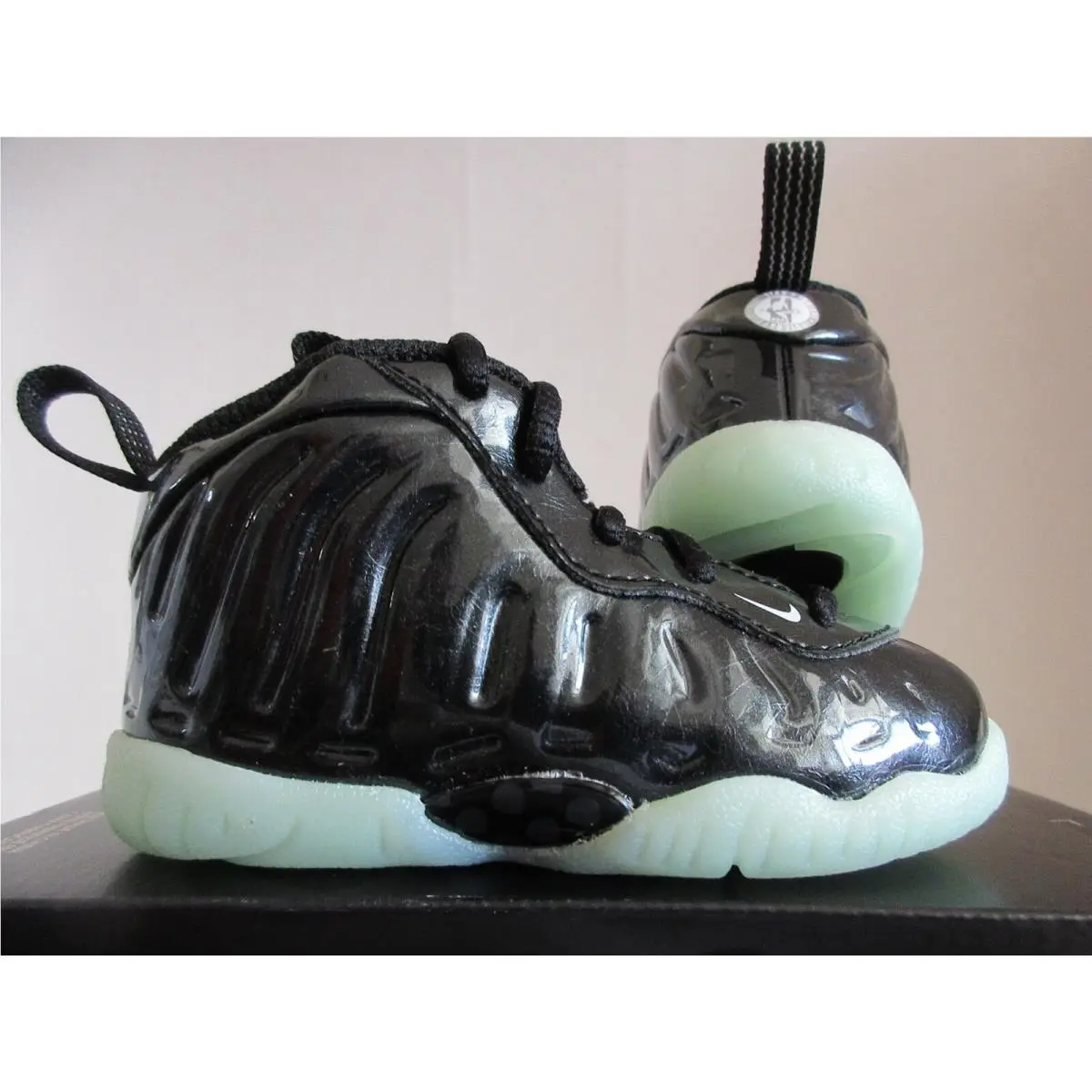 Nike shoes - Nike Foamposite - Foamposite - Black (UPC: 194953183191) 0