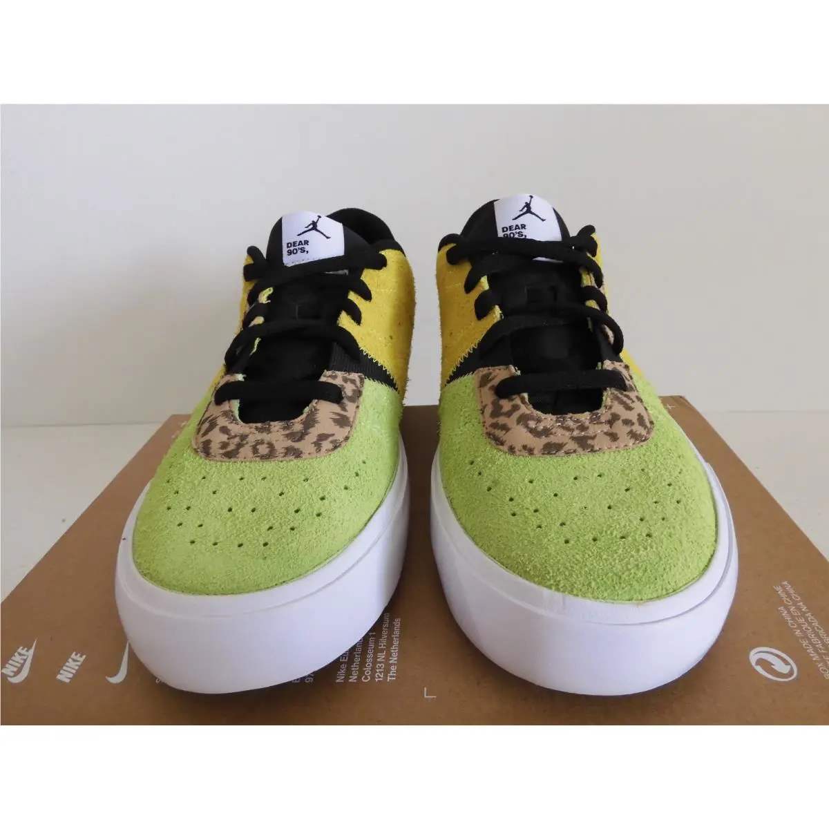 Nike shoes - Jordan Series - Series - Yellow (UPC: 195243079439) 1