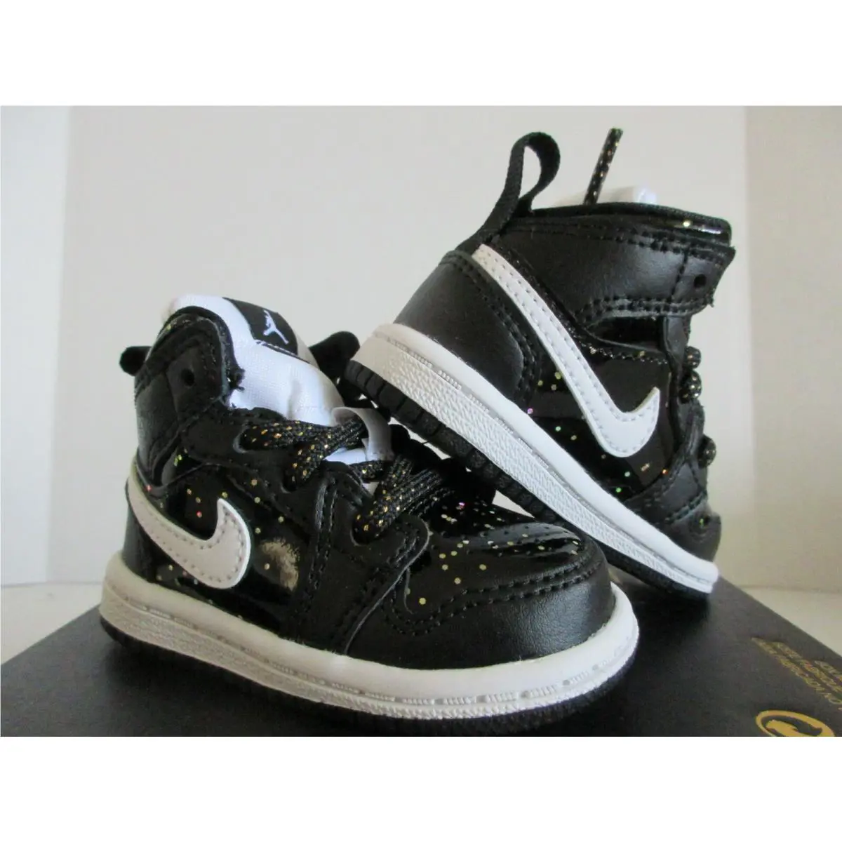 Nike shoes - Air Jordan 1 Mid - Air Mid - Black (UPC: 194498069868) 0