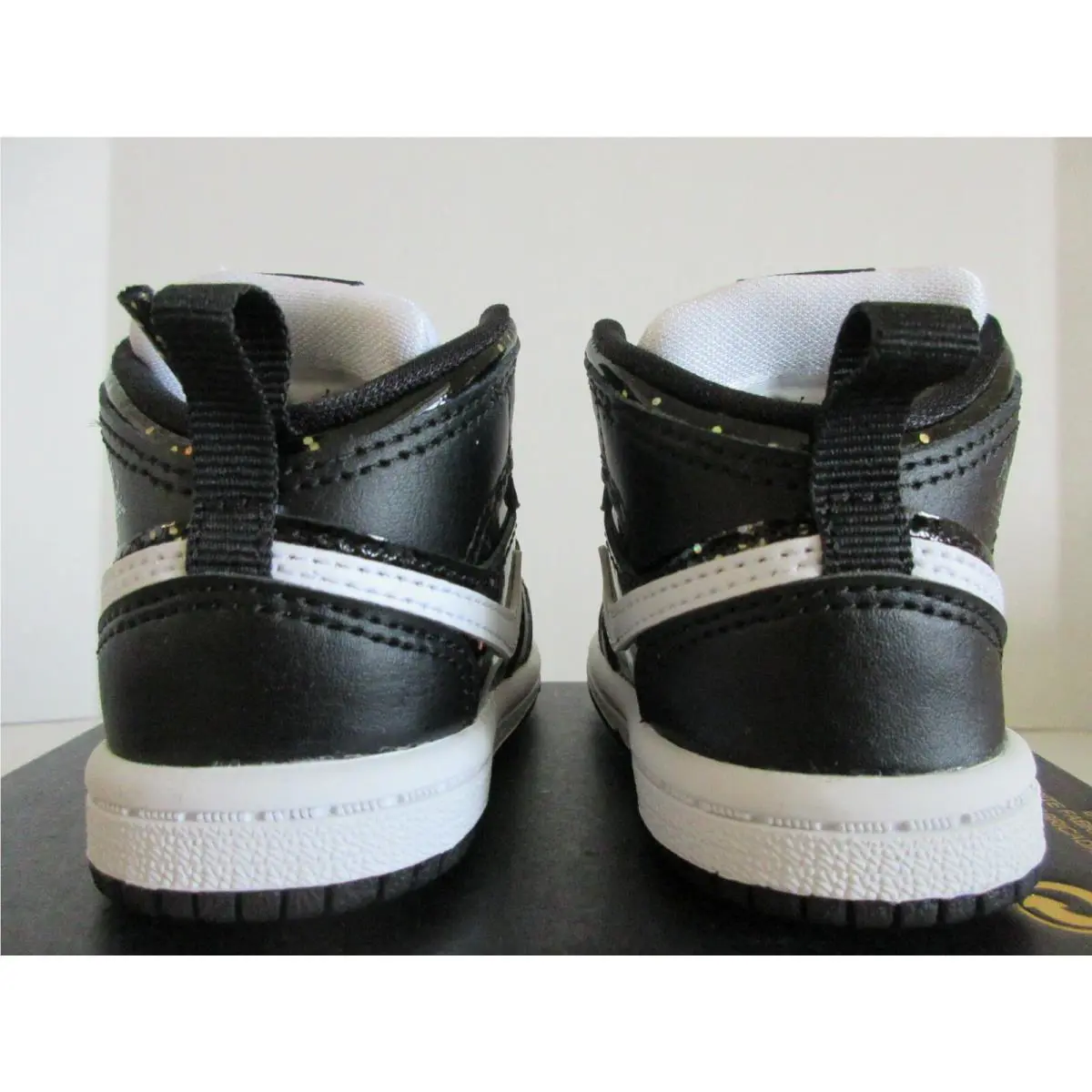 Nike shoes - Air Jordan 1 Mid - Air Mid - Black (UPC: 194498069868) 2