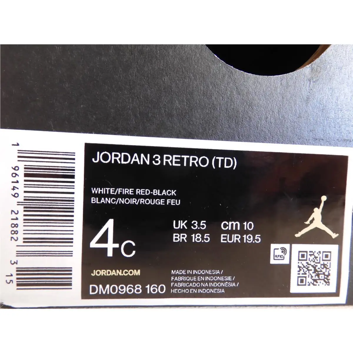 Nike shoes - Air Jordan 3 - Air - White (UPC: 196149218823) 3