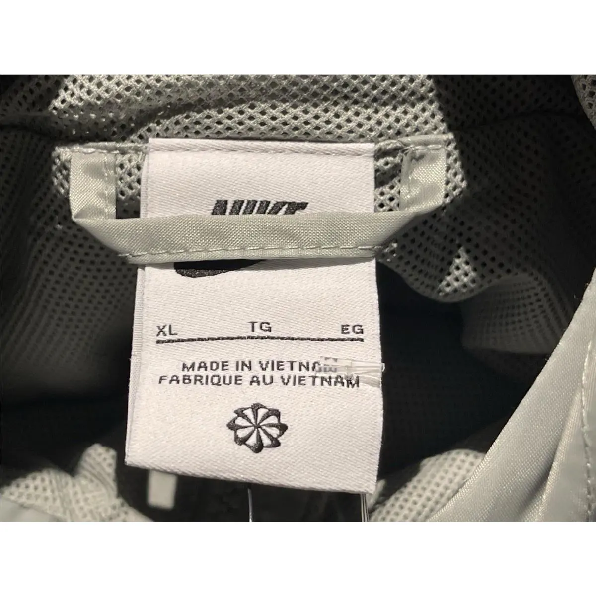 Nike clothing - DA0001018 - DA0001018 - Black (UPC: 0197599521686) 7