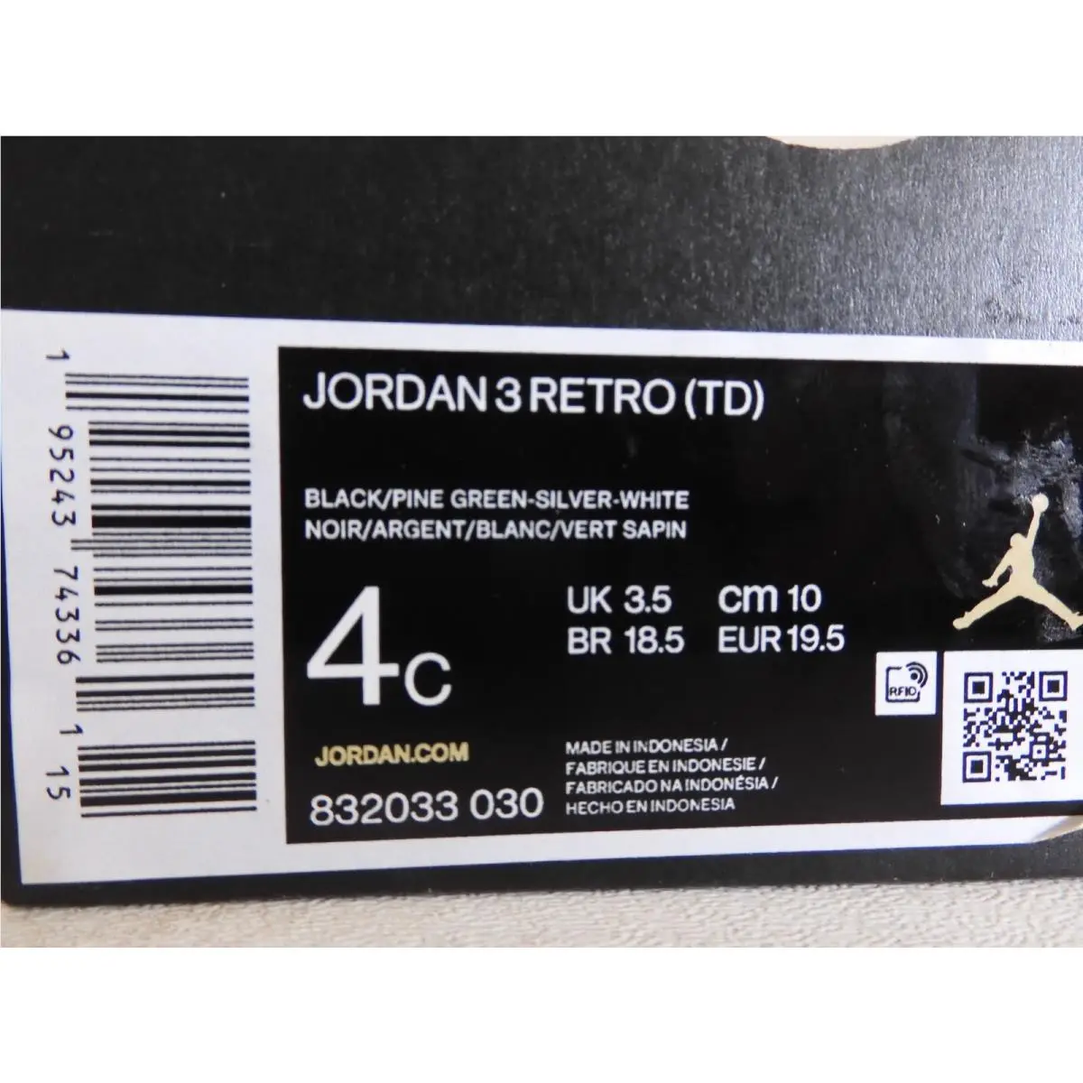 Nike shoes - Air Jordan 3 - Air - White (UPC: 195243743361) 4