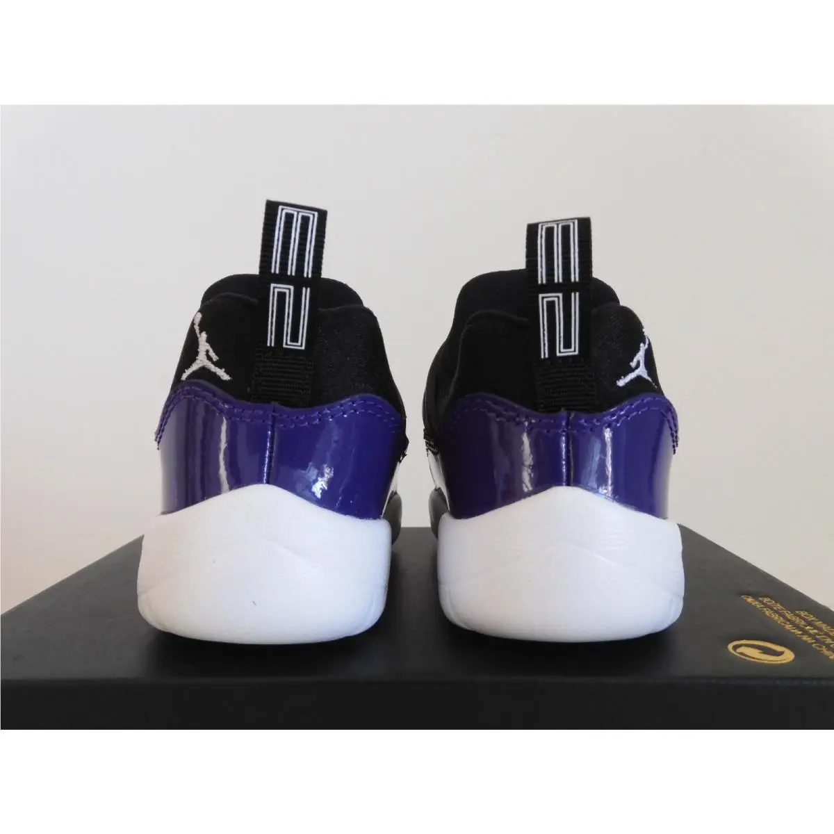 Nike shoes - Air Jordan 11 - Air - Black (UPC: 193151910998) 2