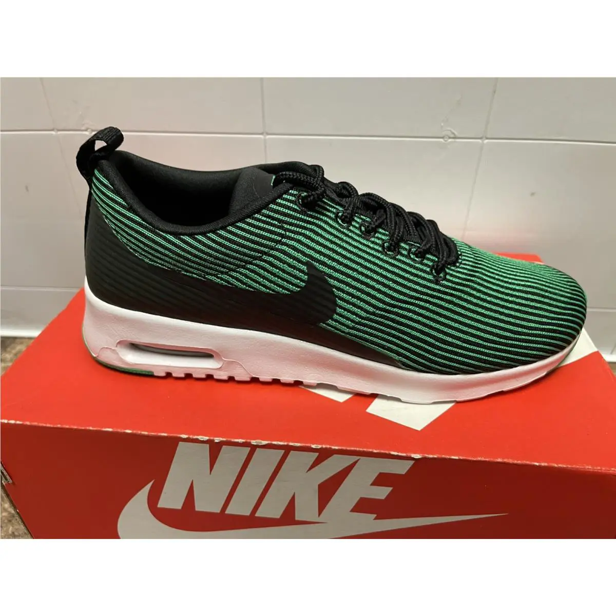 Nike shoes - Nike Air Max Thea - Air Max Thea - 718646-005 - Green (UPC: 883412106733) 1