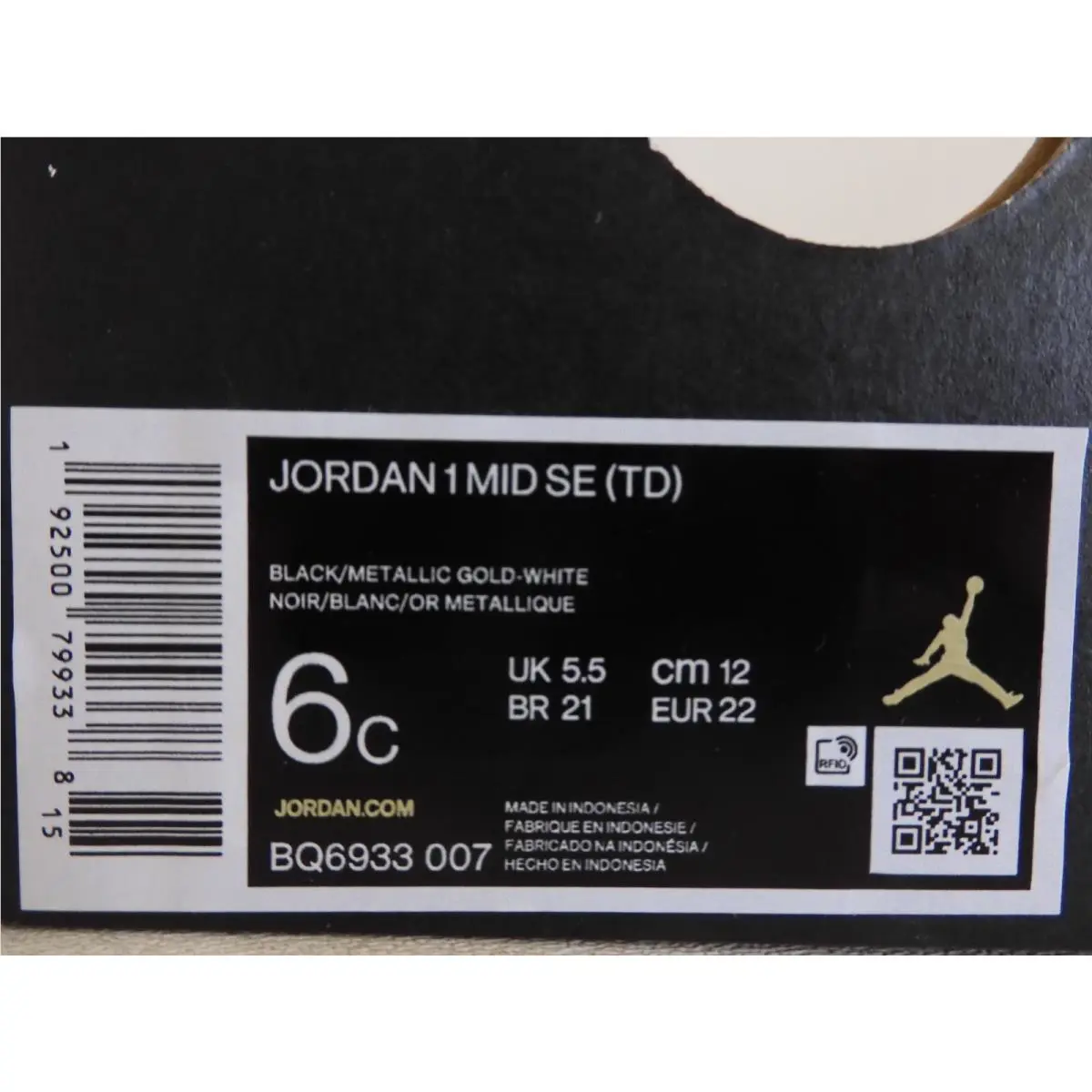 Nike shoes - Air Jordan 1 Mid - Air Mid - Black (UPC: 192500799338) 3