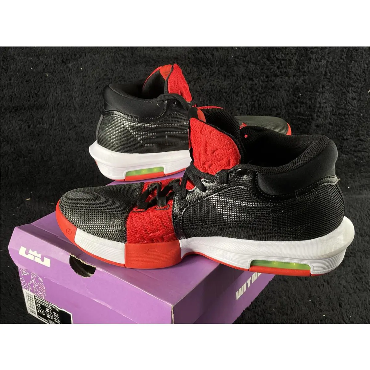 Nike shoes - Nike LeBron Witness VIII Faze - Red 1