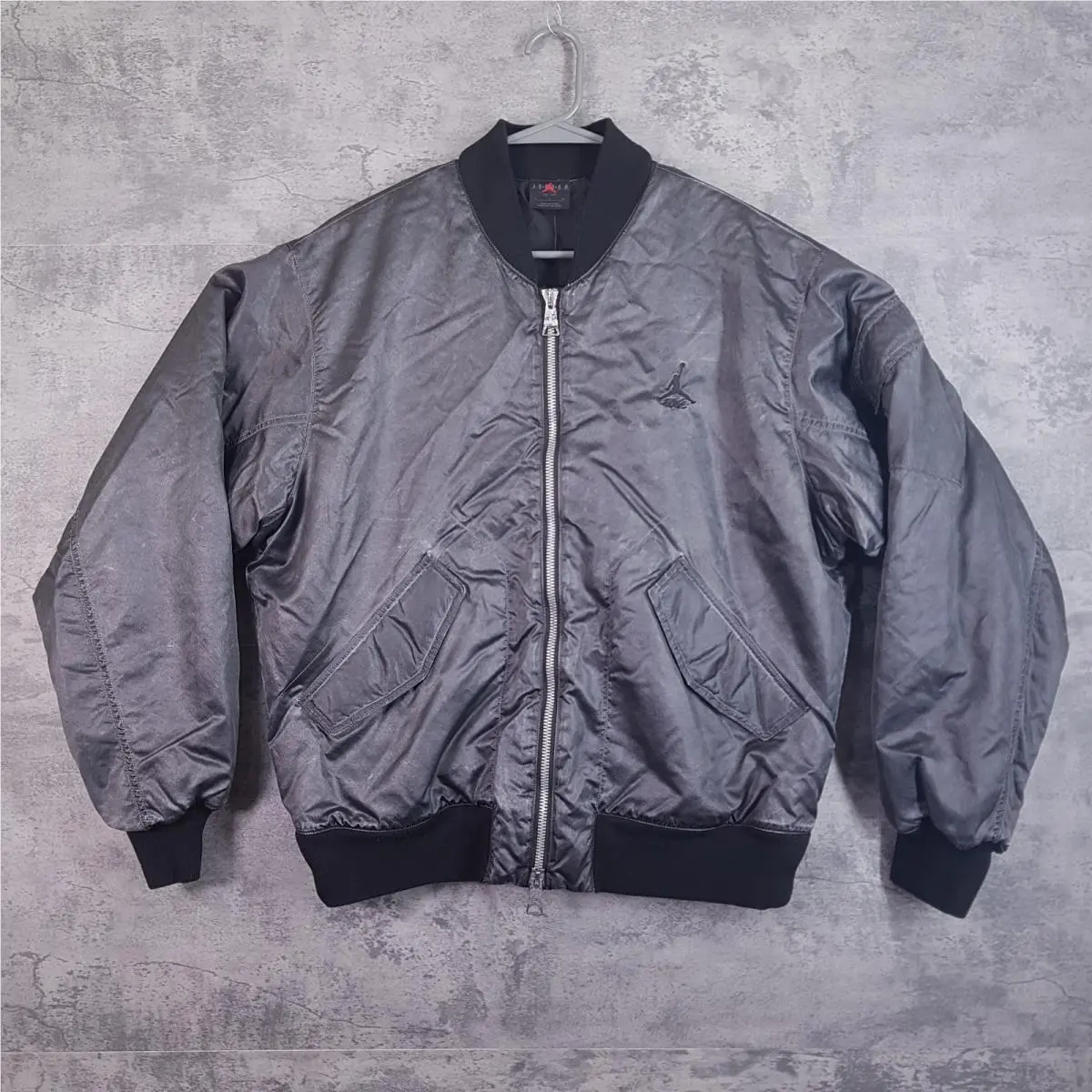 Nike Air Jordan Essentials Renegade Flight Bomber Jacket Mens Large FN6543-010