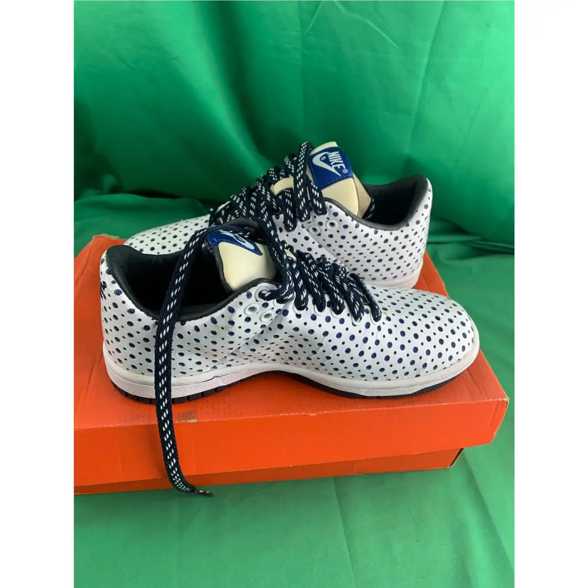 Nike shoes - White 6