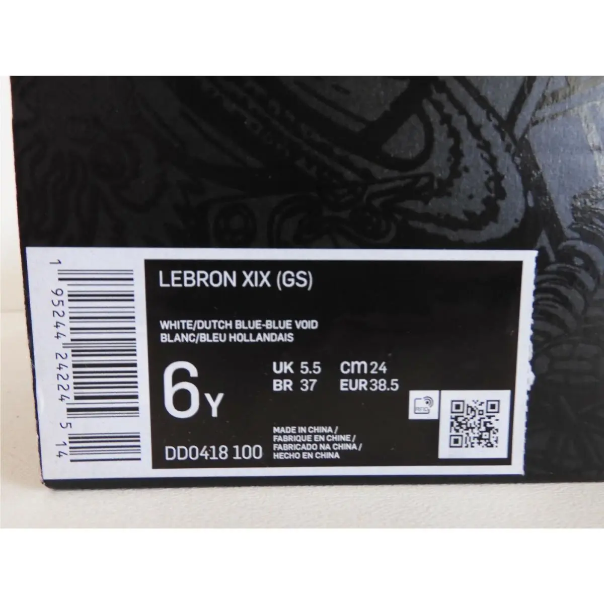 Nike shoes - Nike LeBron 19 - LeBron - White (UPC: 195244242245) 3